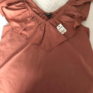 TAFFETA RUFFLE SHOULDER TOP